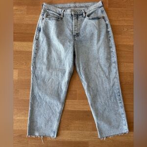 Old Navy Women's Light Blue Curvy Sky-Hi High Rise Waist Straight Leg Jeans